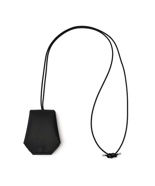 ADAM ET ROPE'(アダムエロペ)の「【LIWLE】フロートクロシェット(キーケース/キーアクセサリー・レディース・ブラック・F)」の1枚目の写真