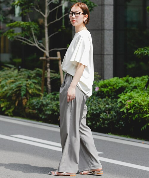 URBAN RESEARCH ROSSO（アーバンリサーチロッソ）の「『UR TECH』Fby ROSSO　UVCUTバックテールフレアスリーブTシャツ（Tシャツ/カットソー・レディース・OFF WHITE/YELLOW/BLACK・FREE）」の9枚目の写真