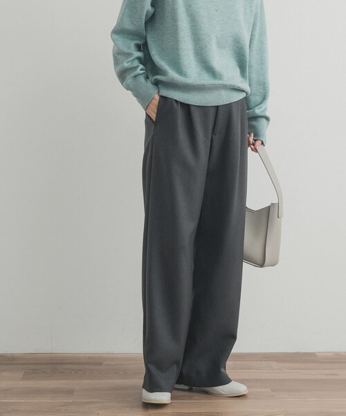 URBAN RESEARCH DOORS(アーバンリサーチドアーズ)の「『UR TECH SMOOTHLUXE』ワイドトラウザー(その他パンツ・レディース・ECRU/CHARCOAL・S/M)」の21枚目の写真