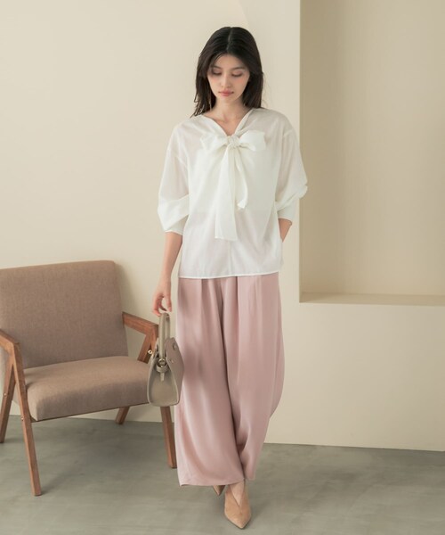 URBAN RESEARCH ROSSO（アーバンリサーチロッソ）の「セミシアーウール混2WAYタイブラウス（シャツ/ブラウス・レディース・WHITE/GRAY/D/NAVY・Free）」の10枚目の写真