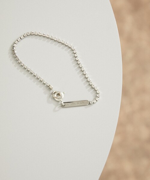 ADAM ET ROPE'（アダムエロペ）の「【公式サイト限定】【Le Chic Radical】Baby Crystal Bracelet（ブレスレット・レディース・シルバー・F）」の10枚目の写真