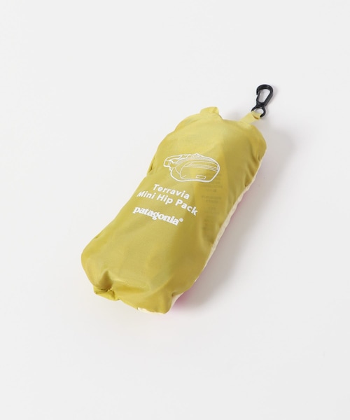 URBAN RESEARCH DOORS（アーバンリサーチドアーズ）の「patagonia　Terravia Mini Hip Pack（ボディバッグ/ウエストポーチ・レディース・BLK/BTRY/SLPU/LMSP・one）」の16枚目の写真