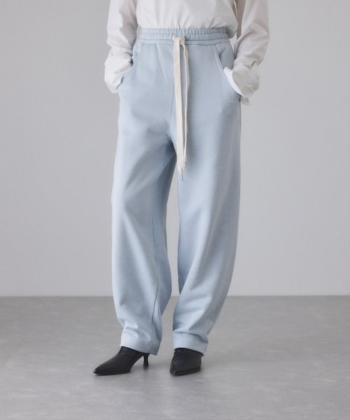 ADAM ET ROPE'(アダムエロペ)の「ウールミックスコクーンイージーパンツ(その他パンツ・レディース・グレー/キナリ系/サックス・36/38)」の15枚目の写真