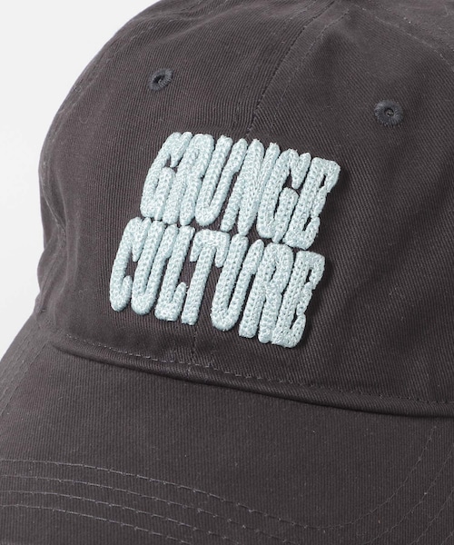 KBF（ケイビーエフ）の「チェーンステッチエンブロイダリーCAP（キャップ・レディース・BROWN/BLUE/CHARCOAL・one）」の8枚目の写真