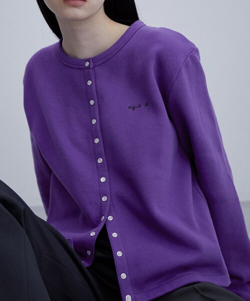 ADAM ET ROPE'(アダムエロペ)の「【agnes b. pour ADAM ET ROPE'】CARDIGAN PRESSIONS(カーディガン/ボレロ・レディース・ブラック/パープル/レッド・S)」の4枚目の写真