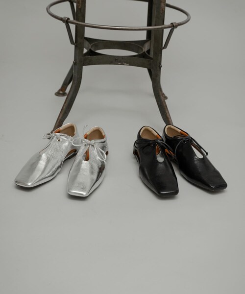 URBAN RESEARCH Sonny Label（アーバンリサーチサニーレーベル）の「スクエアトゥスリットパンプス（パンプス・レディース・ブラック/シルバー・S/M/L）」の15枚目の写真