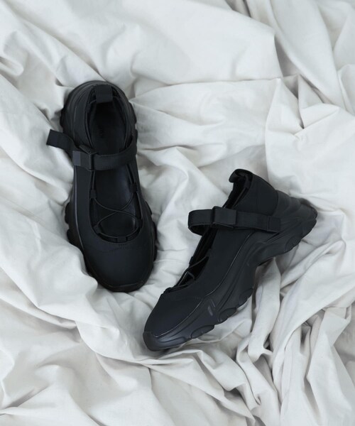 KBF（ケイビーエフ）の「バレエスニーカー（スニーカー・レディース・BLACK/BEIGE・36/37/38）」の6枚目の写真