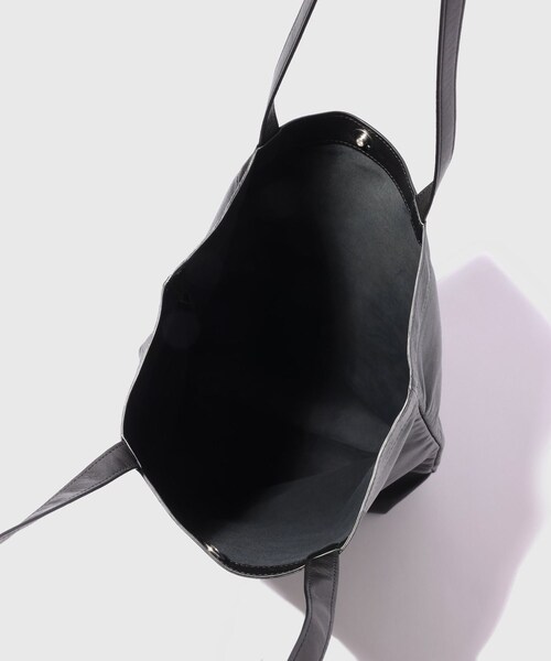 ADAM ET ROPE'(アダムエロペ)の「【HEUGN/ユーゲン】Lex TOTE Bag(トートバッグ・メンズ・ブラック・F)」の3枚目の写真