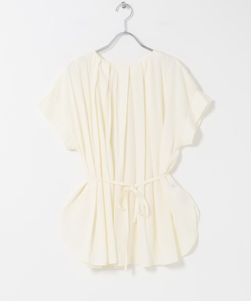 URBAN RESEARCH ROSSO（アーバンリサーチロッソ）の「『一部WEB限定カラー』タックデザインブラウス（シャツ/ブラウス・レディース・OFF/BROWN/KIWI/NAVY・Free）」の6枚目の写真