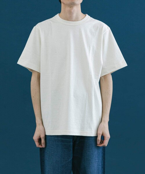 URBAN RESEARCH DOORS（アーバンリサーチドアーズ）の「『3サイズ展開』commpost　リサイクルコットンショートスリーブTシャツ（Tシャツ/カットソー・メンズ・OFF/PINK BEIGE/GRAY・4/5/6）」の5枚目の写真