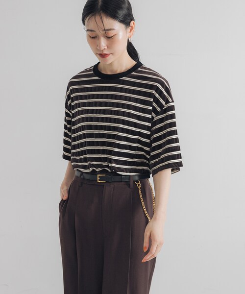 URBAN RESEARCH(アーバンリサーチ)の「ベロアボーダーカットソー(Tシャツ/カットソー・レディース・BEIGE/DARK BROWN・FREE)」の8枚目の写真