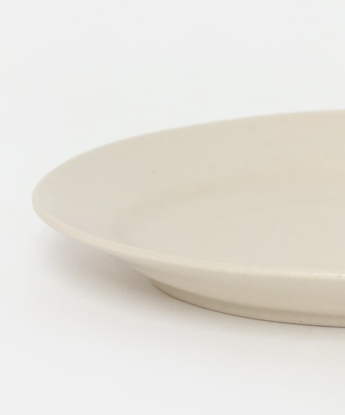 URBAN RESEARCH DOORS(アーバンリサーチドアーズ)の「石松信彦 20th 古白釉 オーバル皿 S(食器・メンズ・古白・S)」の8枚目の写真