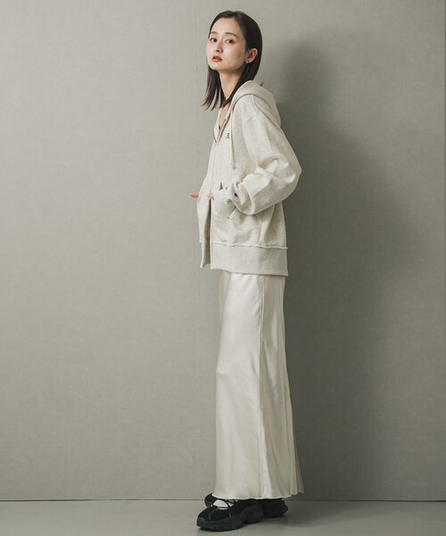 SENSE OF PLACE by URBAN RESEARCH（センスオブプレイスバイアーバンリサーチ）の「『別注』Champion×SENSE OF PLACE　ジップパーカー（パーカー・レディース・OATMEAL/BROWN/GREEN・one）」の22枚目の写真