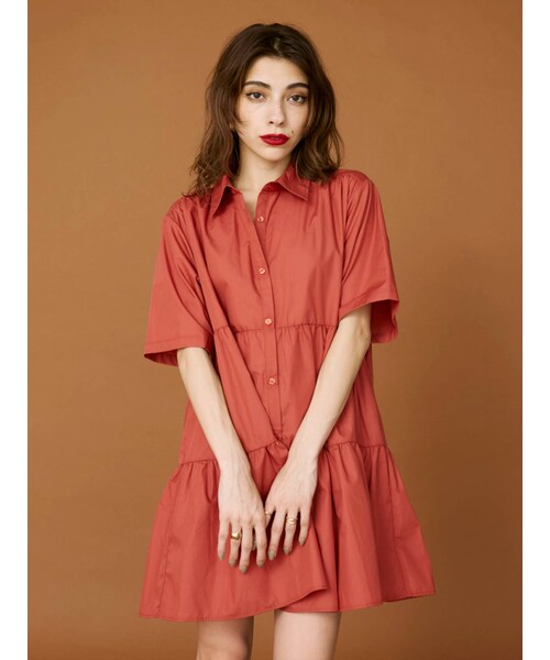 EVRIS（エヴリス）の「ティアードハーフスリーブミニワンピース（ワンピース・レディース・ホワイト/ブラック/ブルー/オレンジ・F）」の21枚目の写真