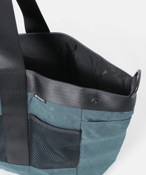URBAN RESEARCH(アーバンリサーチ)の「TOYOTA UPCYCLE TOTE(トートバッグ・メンズ・グレー/オリーブ/ベージュ/ブルー/ブラック・-)」の21枚目の写真