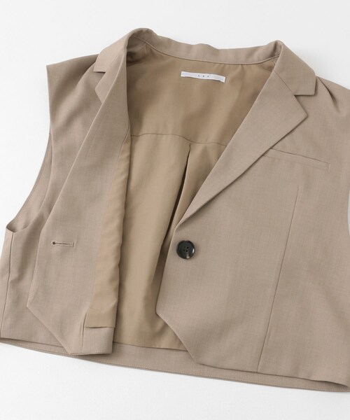 KBF（ケイビーエフ）の「ルーズテーラードベスト（テーラードジャケット・レディース・SAND/BLACK・one）」の21枚目の写真