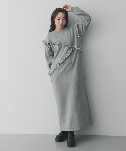 SENSE OF PLACE by URBAN RESEARCH（センスオブプレイスバイアーバンリサーチ）の「フリルカットワンピース（ワンピース・レディース・BLACK/GRAY/Y.BEIGE・COMPACT/One）」の2枚目の写真