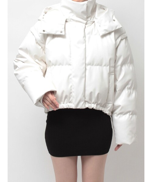 GYDA（ジェイダ）の「2WAYフェイクレザーミドル丈ダウンコート（ダウンジャケット/コート・レディース・オフホワイト/ブラック・F）」の2枚目の写真