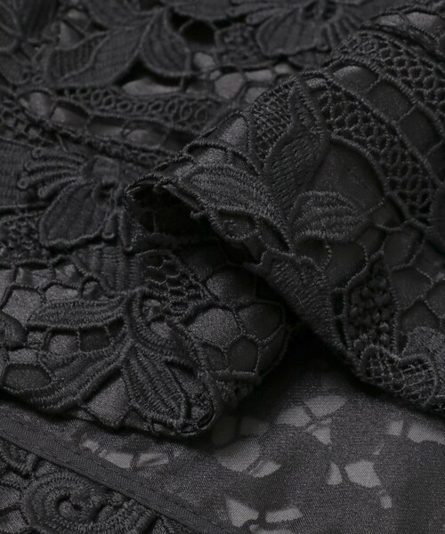 URBAN RESEARCH DOORS(アーバンリサーチドアーズ)の「LAYAS LACE COVERALL(カバーオール・レディース・WHITE/BLACK・One)」の10枚目の写真