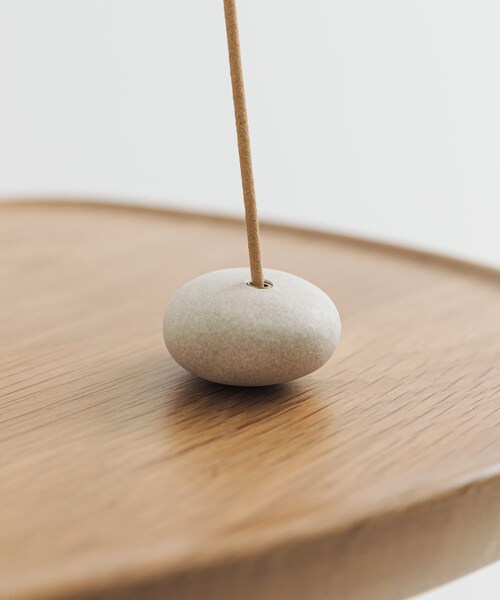 URBAN RESEARCH DOORS（アーバンリサーチドアーズ）の「noun　Clay Incense holder（インテリア雑貨・メンズ・アイボリー/グレー・-）」の7枚目の写真