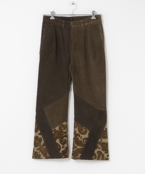 THE GOODLAND MARKET（ザグッドランドマーケット）の「77circa　make gobelin cutback hem flare corduroy trousers（その他パンツ・レディース・brown1/brown2/brown3・30）」の3枚目の写真