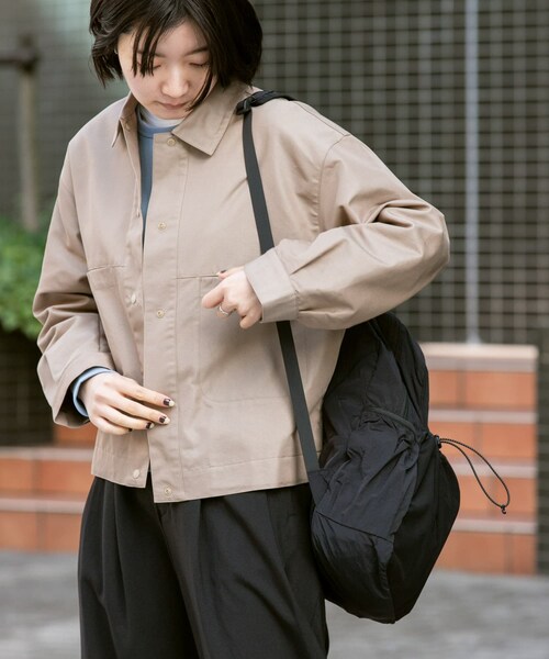 EKAL（エカル）の「『吸水速乾/イージーケア』coolmax chino ショートカバーオールジャケット（カバーオール・レディース・ベージュ/ネイビー・one）」の9枚目の写真