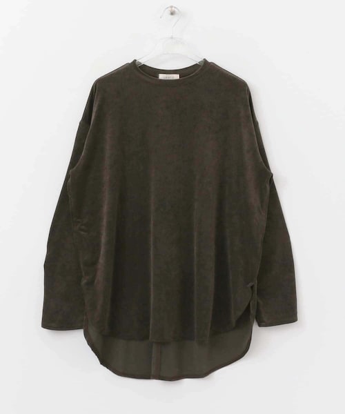 LAATO（ラート）の「SHINY LONG T-SHIRTS（Tシャツ/カットソー・レディース・クリーム/サブレ/チョコレート・FREE）」の3枚目の写真