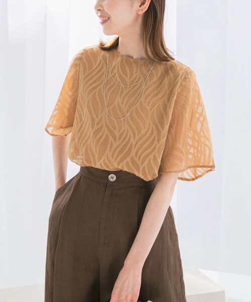 URBAN RESEARCH ROSSO（アーバンリサーチロッソ）の「セミシアーカットジャガードブラウス（シャツ/ブラウス・レディース・OFF WHITE/BLUE/BEIGE/NAVY・FREE）」の15枚目の写真