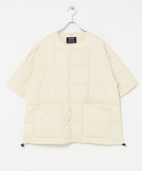 URBAN RESEARCH DOORS（アーバンリサーチドアーズ）の「『別注』TAION×DOORS　SHORTSLEEVE DOWN JACKET（その他アウター・レディース・WHITE/BLACK/D. CHOCO・One）」の5枚目の写真