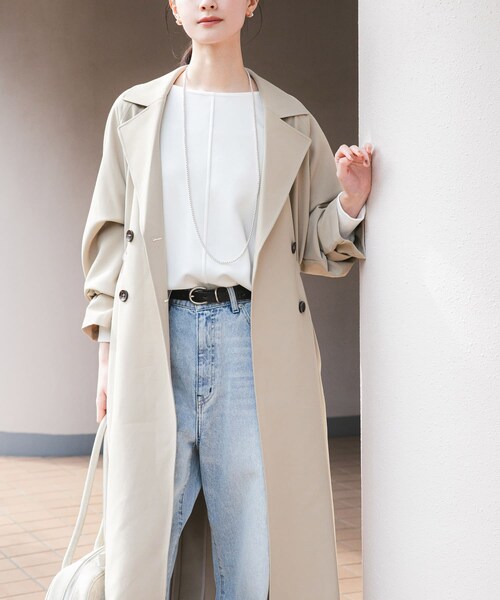 URBAN RESEARCH(アーバンリサーチ)の「『撥水/UVカット』ドロストトレンチコート(ステンカラーコート・レディース・GREGE/BEIGE/BLACK・36/38)」の4枚目の写真