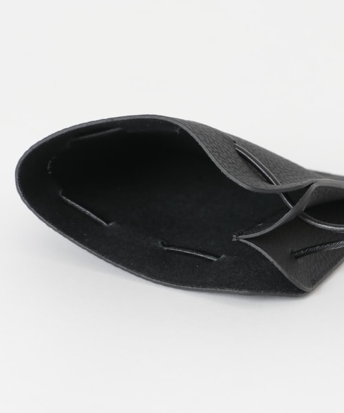 URBAN RESEARCH（アーバンリサーチ）の「ITTI　HERRIE KINCHAKU POUCH XXS（ポーチ・レディース・BLACK/IVORY・-）」の9枚目の写真