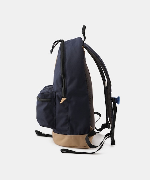 ROPE' PICNIC(ロペピクニック)の「【KIDS/キッズ】【THE NORTH FACE/ザ・ノース・フェイス】K Berkeley(バックパック/リュック・キッズ・ベージュ/ネイビー・F)」の6枚目の写真