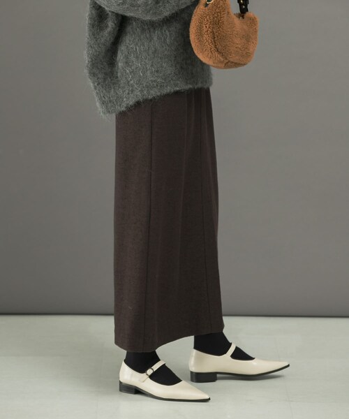 URBAN RESEARCH ROSSO（アーバンリサーチロッソ）の「ウール混ブークレストレートスカート（スカート・レディース・BLUE/CAMEL/CHARCOAL・36/38）」の6枚目の写真