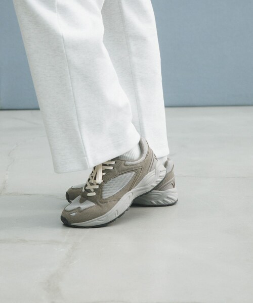 URBAN RESEARCH DOORS(アーバンリサーチドアーズ)の「『別注』MOONSTAR×DOORS STUDEN(スニーカー・レディース・URD BLACK/URD TAUPE・23/23.5/24/24.5/25)」の21枚目の写真