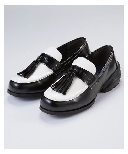 nissen（ニッセン）の「タッセル付ローファーシューズ（ワイズ４Ｅ）ACQUA PALETTE（アクアパレット）（スニーカー・メンズ・黒/黒×白/ダークブラウン・M=23.0~23.5cm/4E/L=24.0~24.5cm/4E/LL=25.0~25.5cm/4E/3L=26.0~26.5cm/4E）」の8枚目の写真