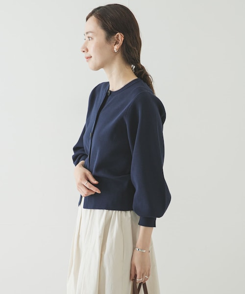 URBAN RESEARCH(アーバンリサーチ)の「コクーンスリーブカーディガン(カーディガン/ボレロ・レディース・OFF WHITE/NAVY・Free)」の15枚目の写真