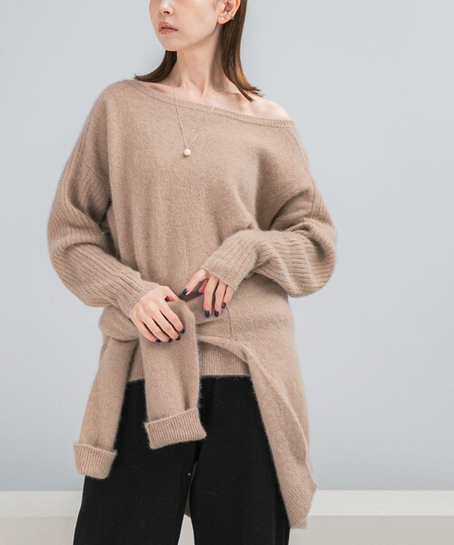 URBAN RESEARCH ROSSO（アーバンリサーチロッソ）の「エアリーニット2WAYネックプルオーバー（ニット/セーター・レディース・GRAY/BEIGE・Free）」の18枚目の写真