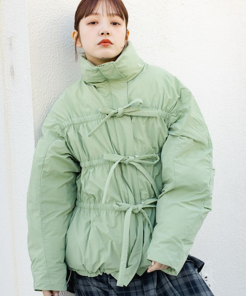 KBF（ケイビーエフ）の「フロントリボン中綿ジャケット（その他アウター・レディース・BLACK/KHAKI/BORDEAUX/IVORY・one）」の3枚目の写真