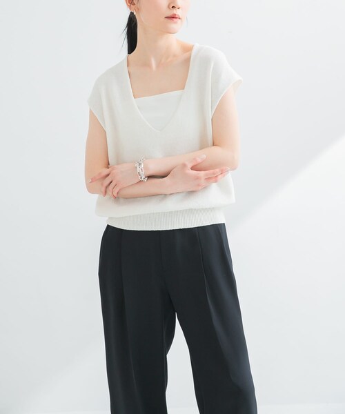 URBAN RESEARCH（アーバンリサーチ）の「リネンコットンVネックニットベスト（ベスト・レディース・BEIGE/OFF/BLUE GRAY・FREE）」の10枚目の写真