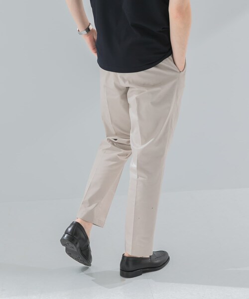 URBAN RESEARCH DOORS(アーバンリサーチドアーズ)の「LIFE STYLE TAILOR ストレッチコットンパンツ(スラックス・メンズ・CHARCOAL/GREIGE・44/46/48/50)」の16枚目の写真
