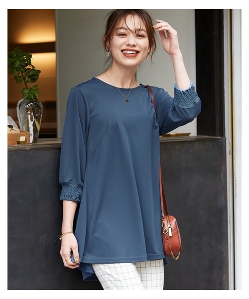 nissen（ニッセン）の「大きいサイズ汗染みしにくいAラインチュニック（UVカット・抗菌防臭）（チュニック・レディース・ビターキャラメル/ダスティブルー/黒・L/LL/3L/4L/5L/6L/8L/10L）」の22枚目の写真