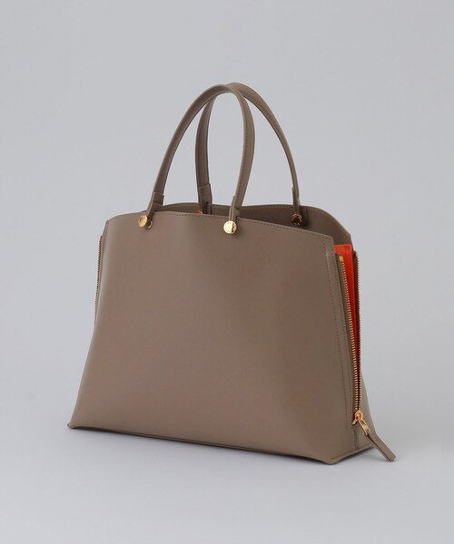 ROPE'(ロペ)の「【E'POR】Y BAG Medium【軽量】【メディア掲載】(ハンドバッグ・レディース・ベージュ/ネイビー/ライトグレー/ダークブラウン/ブラック/オフホワイト/ベージュ系/ワイン/パープル系・F)」の7枚目の写真