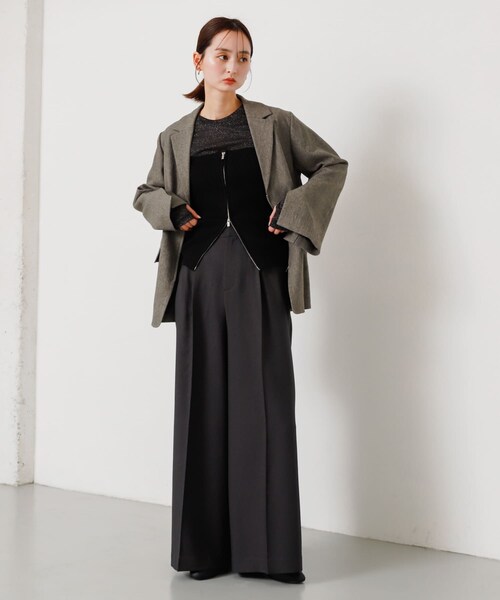 SENSE OF PLACE by URBAN RESEARCH(センスオブプレイスバイアーバンリサーチ)の「ラメジップニットビスチェ(その他トップス・レディース・GRAY/BLACK/YELLOW・one)」の9枚目の写真