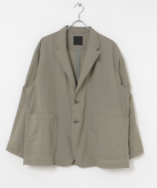 URBAN RESEARCH(アーバンリサーチ)の「DAIWA PIER39 TECH TRAVEL 2B JACKET(テーラードジャケット・メンズ・CHARCOAL/BLACK/WOLF GRAY・S/M/L/XL)」の3枚目の写真