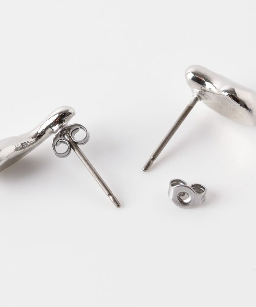 KBF（ケイビーエフ）の「ミニドロップピアス∴（ピアス（両耳用）・レディース・GOLD/SILVER・one/One）」の6枚目の写真