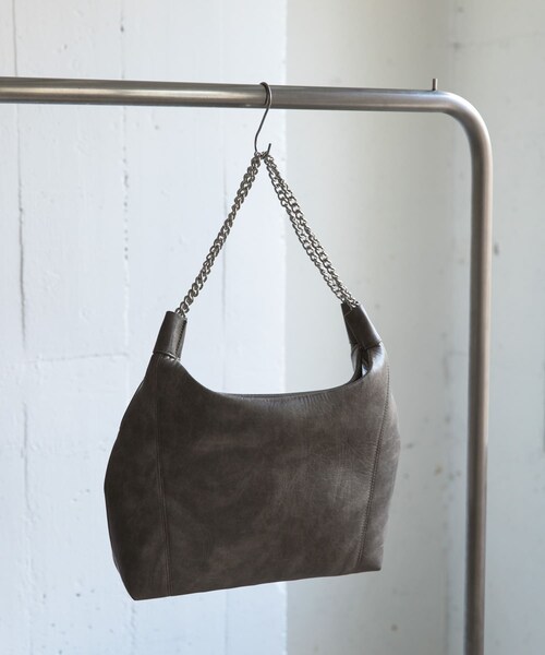 SENSE OF PLACE by URBAN RESEARCH（センスオブプレイスバイアーバンリサーチ）の「FLチェーンハンドルトートバッグ（トートバッグ・メンズ・BLACK/GRAY・one）」の2枚目の写真