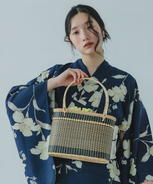 SENSE OF PLACE by URBAN RESEARCH(センスオブプレイスバイアーバンリサーチ)の「『WEB/一部店舗限定』ラウンドバンブーカゴバッグ(かごバッグ・レディース・GREEN/NAVY/RED・One)」の12枚目の写真