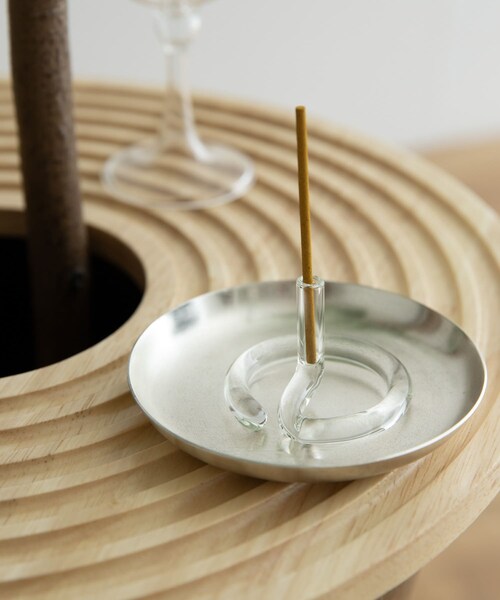 URBAN RESEARCH DOORS(アーバンリサーチドアーズ)の「amabro TWO TONE INCENSE HOLDER(インテリア雑貨・メンズ・CL・-)」の3枚目の写真
