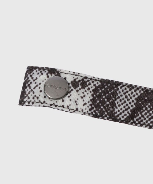 ADAM ET ROPE'(アダムエロペ)の「【carhartt/カーハート】SNAKE CAMO UMBRELLA(折りたたみ傘・メンズ・オフホワイト・F)」の10枚目の写真
