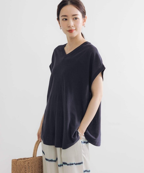 URBAN RESEARCH（アーバンリサーチ）の「『UVカット』2WAYフレンチスリーブニット（ニット/セーター・レディース・OFF/BEIGE/CHARCOAL/NAVY・FREE）」の4枚目の写真